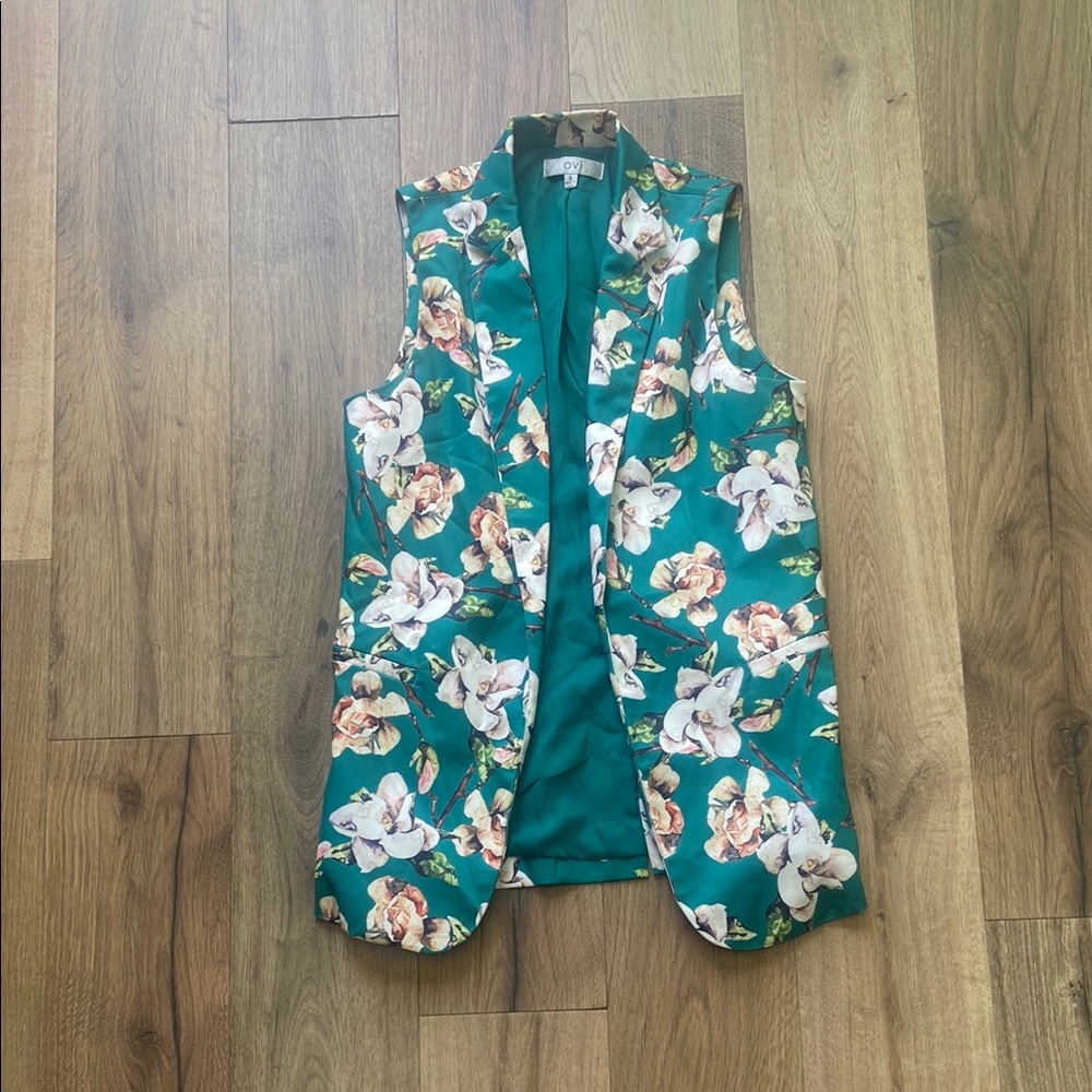 Ovi Teal and White Floral Vest